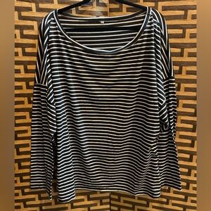 SHEIN long sleeve black white striped tee women’s 2x plus